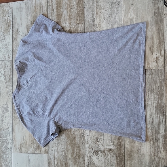 Fanatics World Series Champions Atlanta Braves tee - Picture 2 of 6